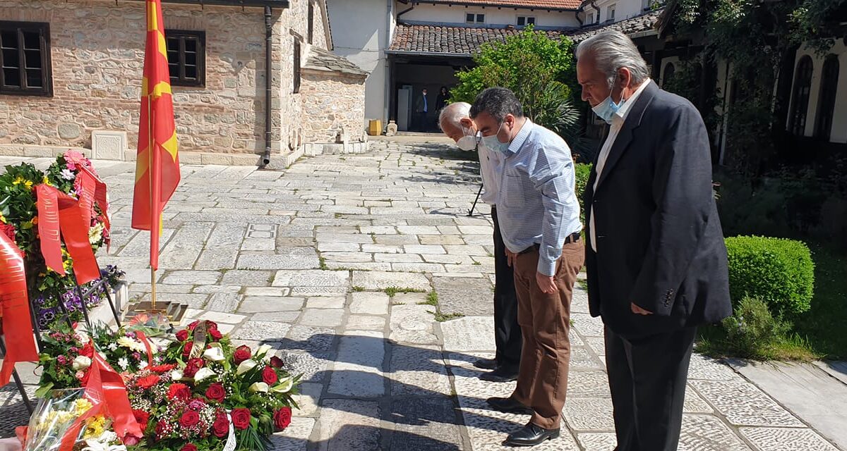 (Видео + Фото) Бачев се поклони на гробот на Гоце Делчев: Нема да дозволиме Гоце повторно да биде предаден како што беше предаден за време на животот