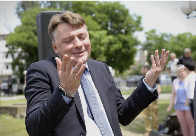 Единствена Македонија: Доколку Шилегов верува дека го решил загадувањето во Скопје со знаење, најмалку што може да очекува е луѓето да почнат да се смеат